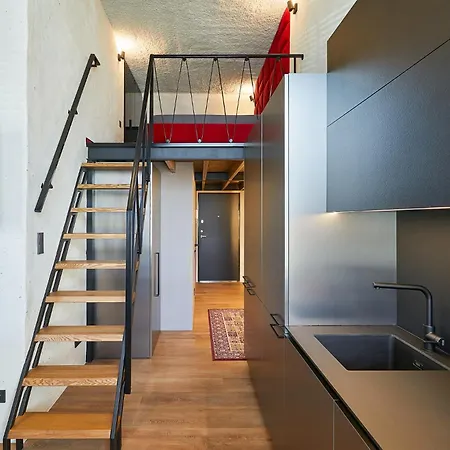 Theatroloft Apartment *