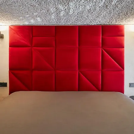 Theatroloft Apartment *