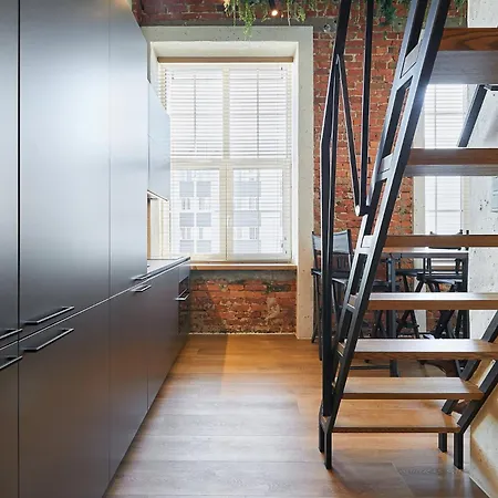 Apartment Theatroloft *