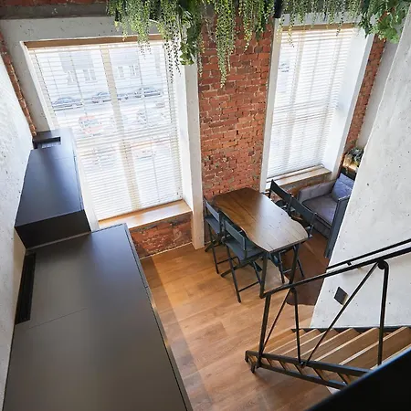 Apartment Theatroloft *